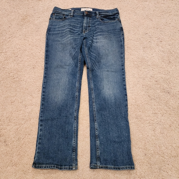 (2) Hollister Men's Jeans. Both 32x30. - Picture 4 of 6
